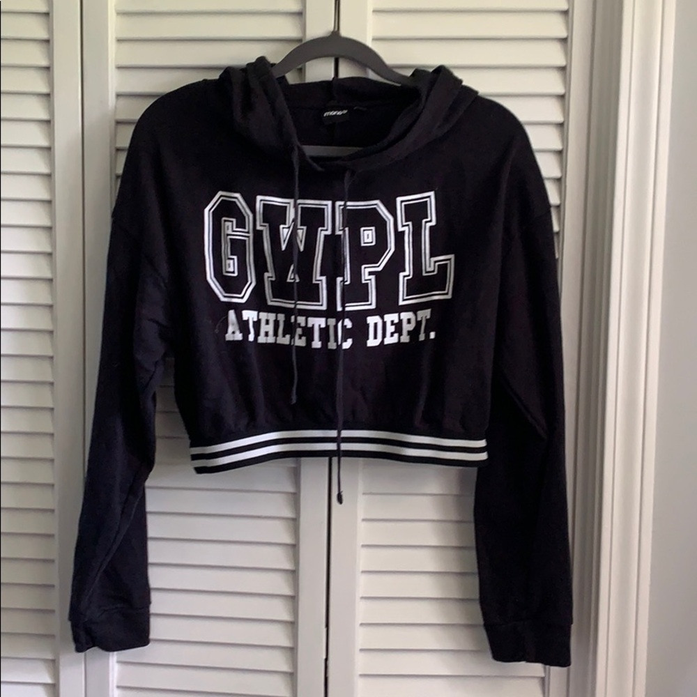 2/$20 GWPL cropped hoodie